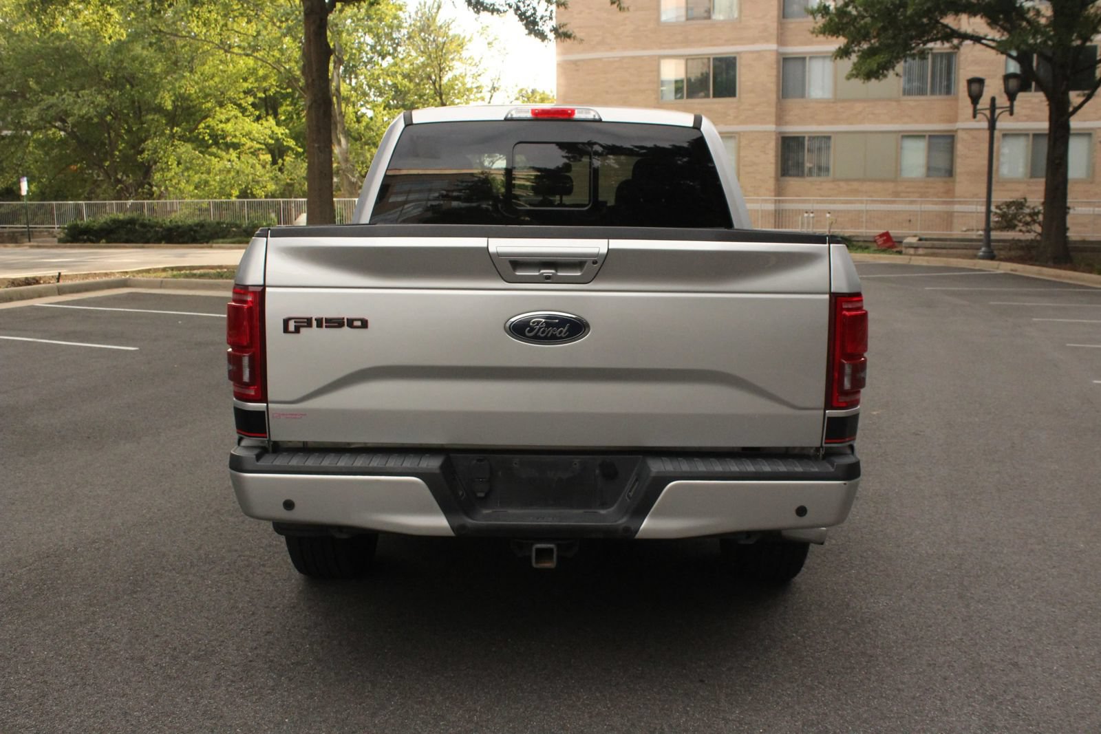 Used 2017 Ford F150 Lariat w/ Equipment Group 502A Luxury AWD/4WD image 8