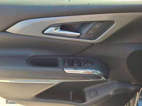 New 2026 Chevrolet Traverse LT w/ Midnight/Sport Edition FWD image 23