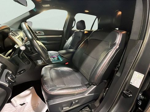 Used 2016 Ford Explorer Sport w/ Equipment Group 401A image 15