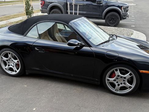 Used 2006 Porsche 911 Carrera 4S AWD/4WD image 2