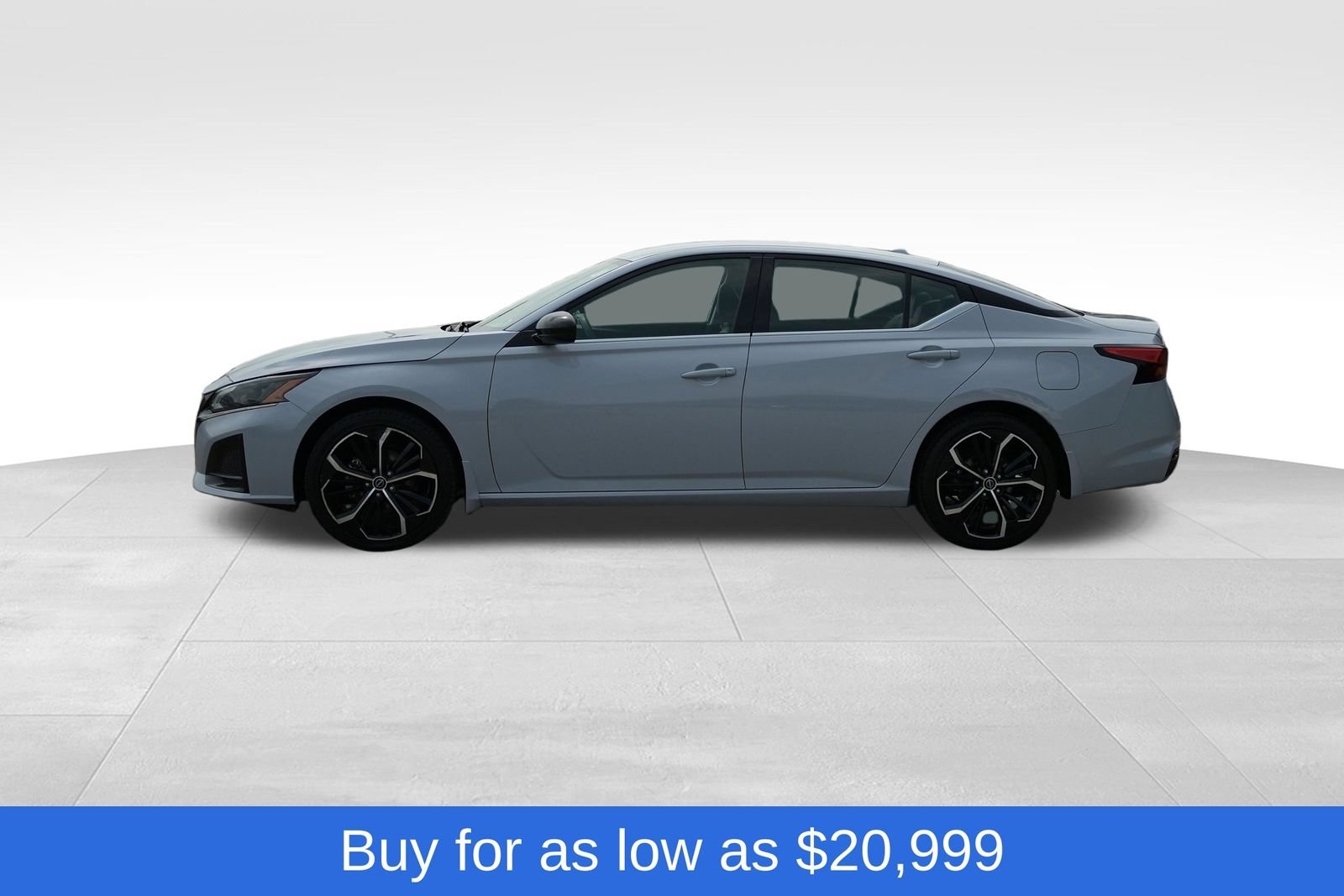 Used 2024 Nissan Altima 2.5 SR AWD/4WD image 8
