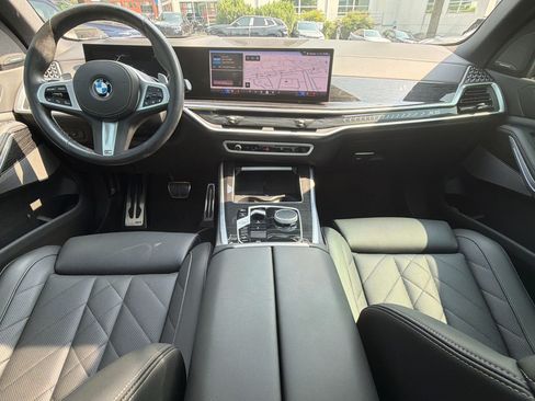 Used 2024 BMW X5 xDrive40i w/ M Sport Package AWD/4WD image 16