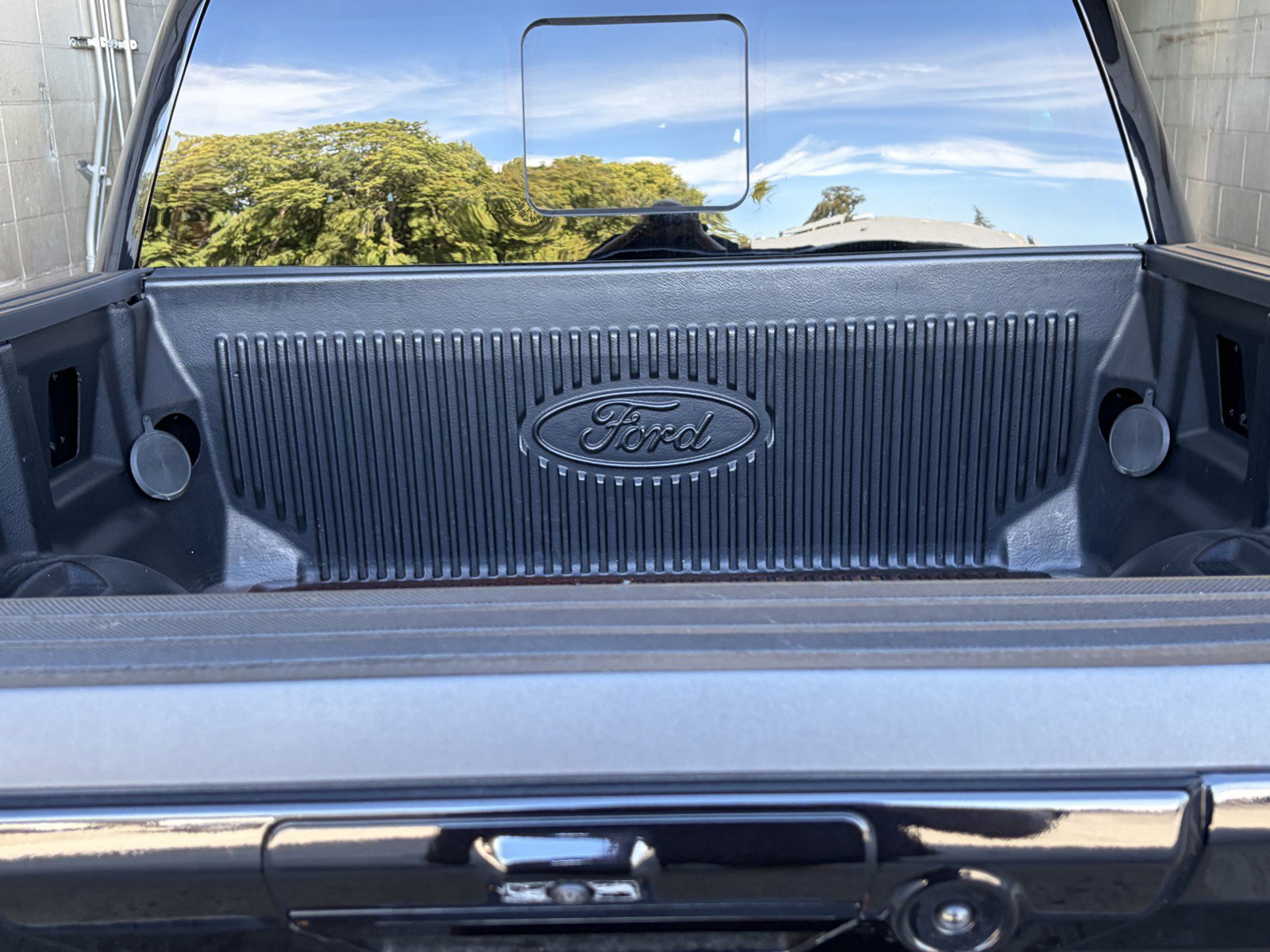 Used 2024 Ford F150 Lariat AWD/4WD image 37