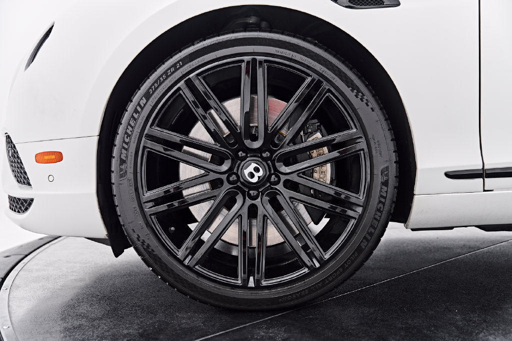Used 2017 Bentley Continental GT AWD/4WD image 3