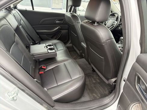 Used 2015 Chevrolet Malibu LT w/ Leather Package image 31