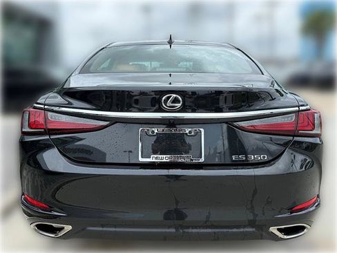 Used 2025 Lexus ES 350 w/ Premium Package FWD image 7