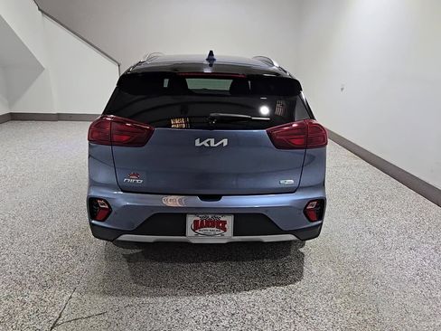 Used 2022 Kia Niro EX Premium FWD image 7