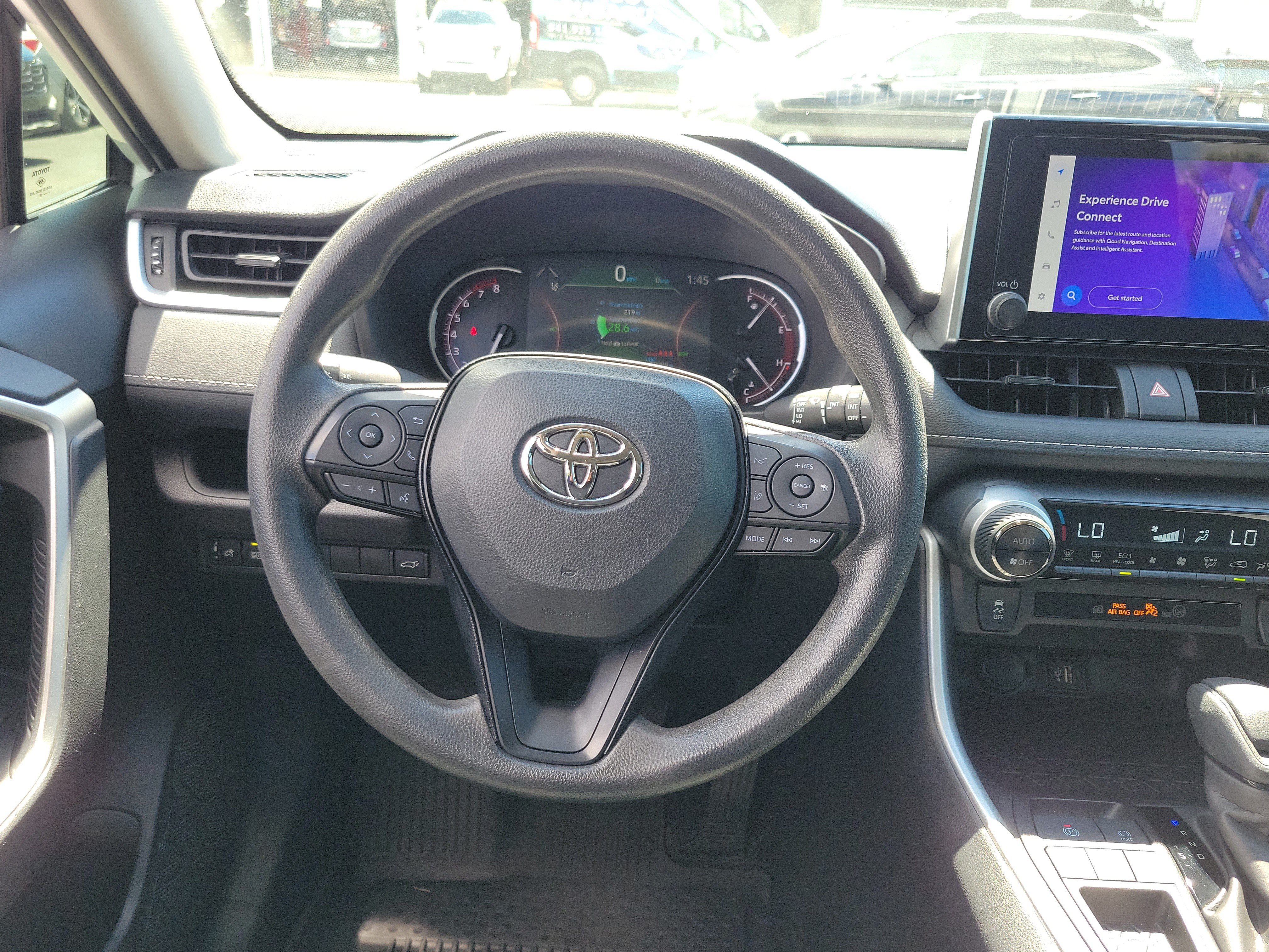 Used 2025 Toyota RAV4 XLE w/ Convenience Package FWD image 18