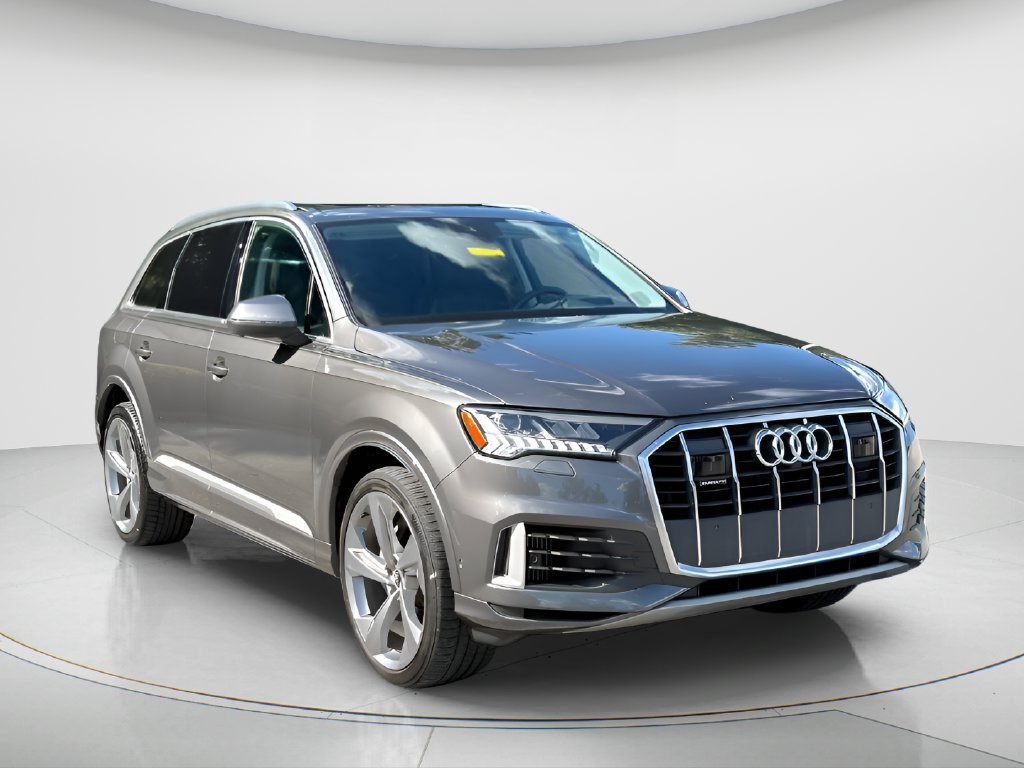 Used 2021 Audi Q7 3.0T Prestige w/ Prestige Package AWD/4WD image 3
