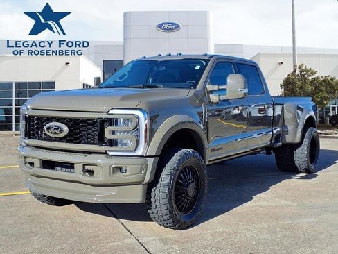 Used 2026 Ford F450 Lariat image 1