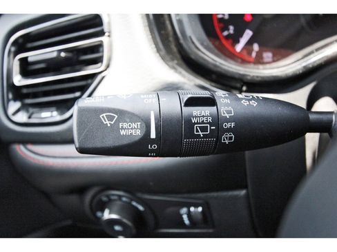 Used 2023 Dodge Durango GT RWD image 23