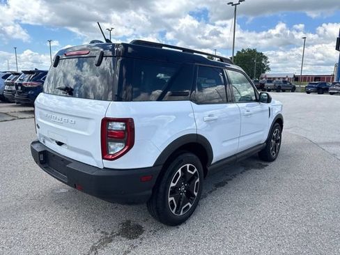 Used 2021 Ford Bronco Sport Outer Banks w/ Outer Banks Package AWD/4WD image 3