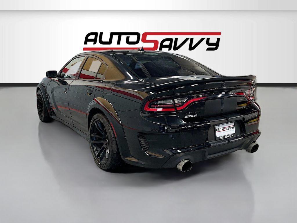 Used 2022 Dodge Charger Scat Pack RWD image 5
