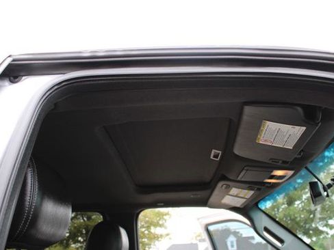 Used 2015 Ford F250 Lariat w/ Lariat Ultimate Package image 29