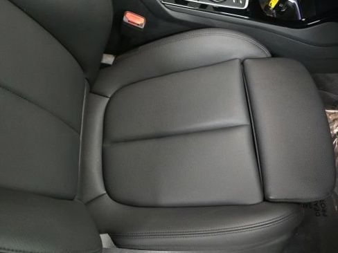 Used 2022 BMW 228i Gran Coupe w/ Convenience Package FWD image 7