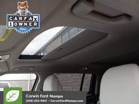 Used 2025 Hyundai Santa Fe Limited image 23