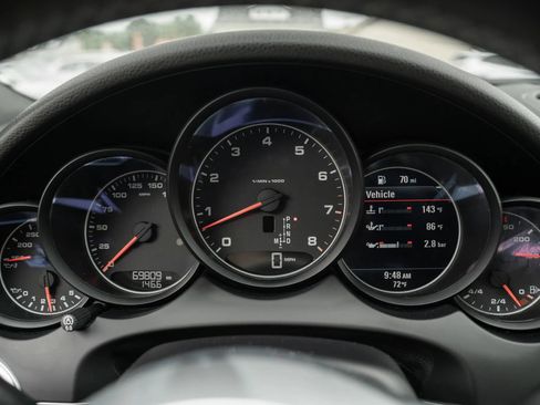 Used 2016 Porsche Cayenne AWD/4WD image 22