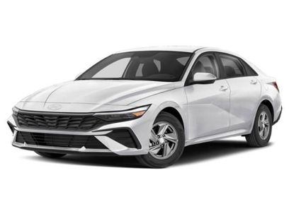 New 2026 Hyundai Elantra SE