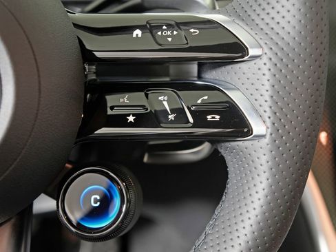 New 2026 Mercedes-Benz C 43 AMG 4MATIC Sedan image 18