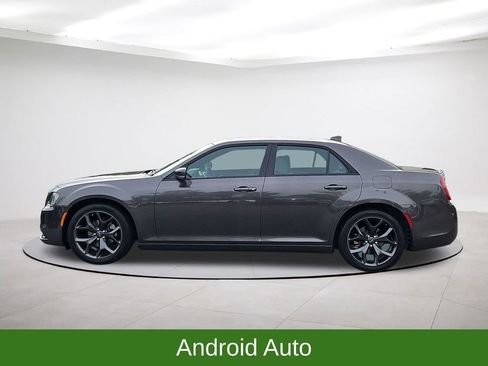 Used 2023 Chrysler 300 S image 4