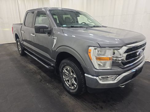 Used 2021 Ford F150 XLT w/ XTR Package AWD/4WD image 4