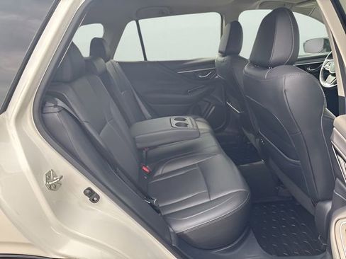 Used 2020 Subaru Outback Limited AWD/4WD image 22