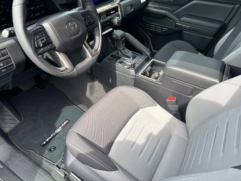 New 2026 Toyota Tacoma TRD Off-Road AWD/4WD image 19