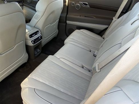 Used 2021 Genesis GV80 2.5T w/ Prestige Package 04 image 26