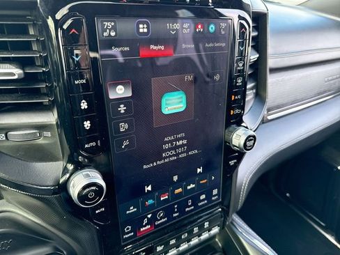 Used 2022 RAM 2500 Limited image 16