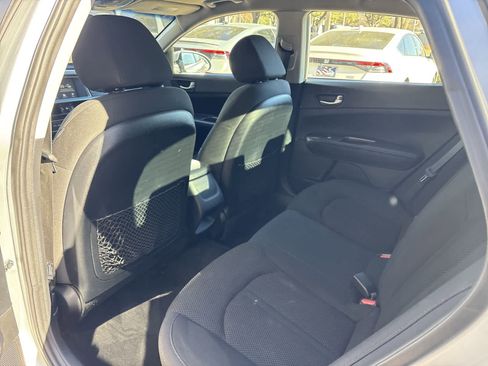 Used 2019 Kia Optima LX image 11