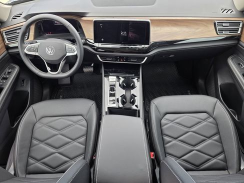 New 2026 Volkswagen Atlas SE FWD image 22