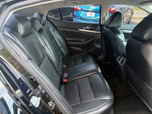 Used 2021 Nissan Maxima 3.5 SV w/ Floor Mat Group FWD image 21