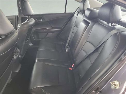 Used 2015 Honda Accord EX-L image 17