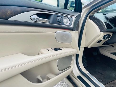 Used 2017 Lincoln MKZ Reserve w/ Luxury Package image 21