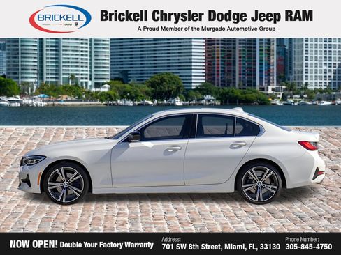 Used 2021 BMW 330i Sedan w/ Convenience Package RWD image 12