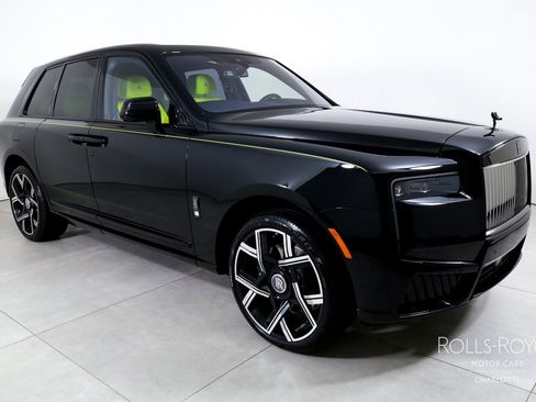 New 2027 Rolls-Royce Cullinan Black Badge AWD/4WD image 6