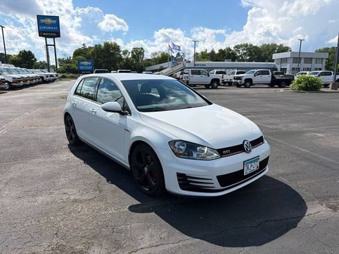 Used 2017 Volkswagen GTI S FWD image 13