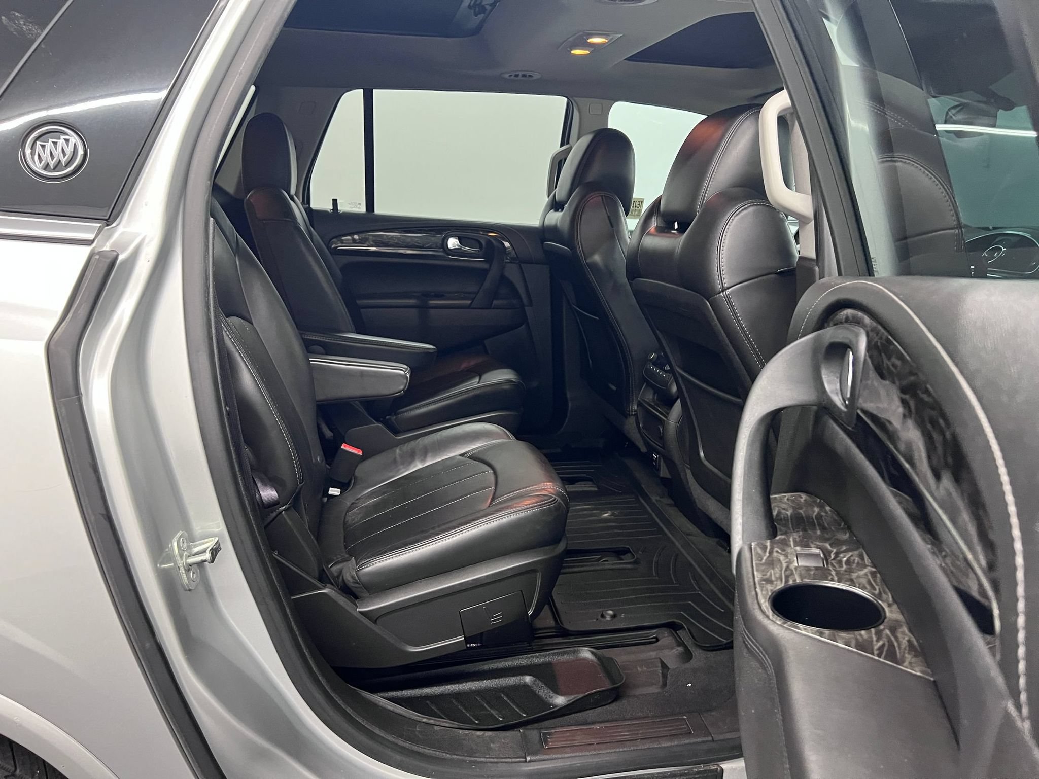 Used 2014 Buick Enclave Leather w/ Trailering Provision Package AWD/4WD image 29