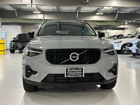Used 2026 Volvo XC40 B5 Ultra w/ Protection Package Premier AWD/4WD image 6