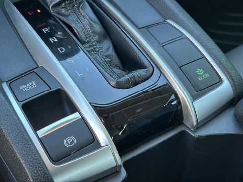 Used 2018 Honda Civic EX image 24