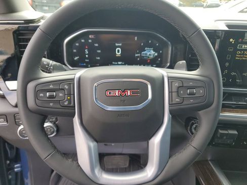 New 2026 GMC Sierra 1500 Elevation image 20