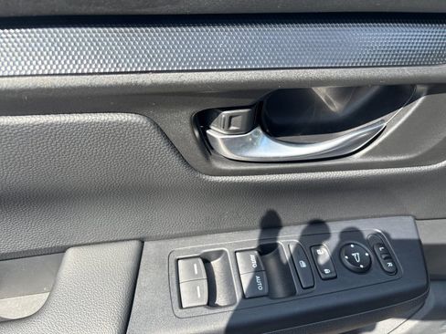 Used 2023 Honda CR-V EX image 12