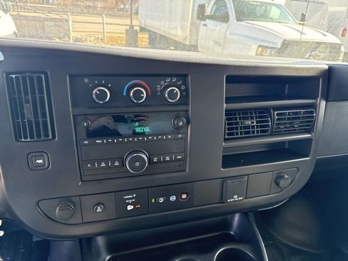 New 2025 Chevrolet Express 4500 w/ Power Convenience Package RWD image 14