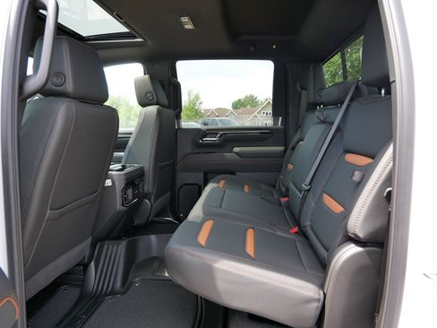 New 2026 GMC Sierra 2500 AT4 w/ AT4 Premium Plus Package AWD/4WD image 12
