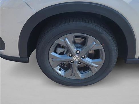 New 2026 Honda HR-V LX image 10