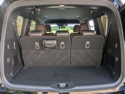 Used 2025 Nissan Armada SL w/ Captain's Chari Seat Package AWD/4WD image 19