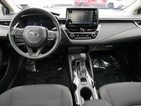 Certified 2022 Toyota Corolla LE FWD image 13