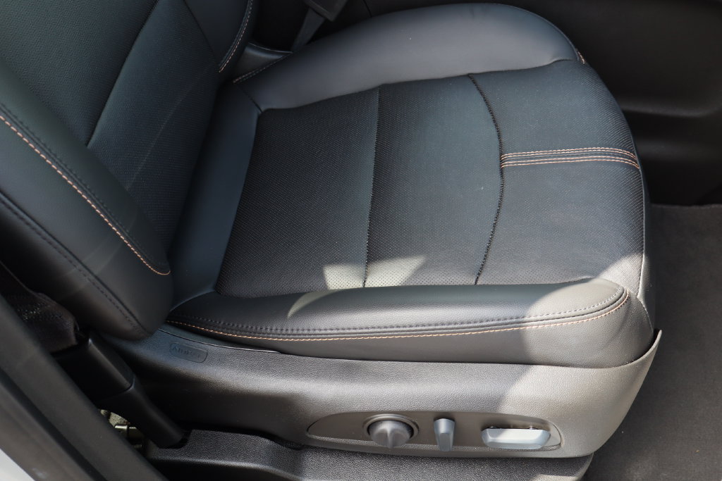 Certified 2022 Chevrolet Equinox Premier FWD image 29