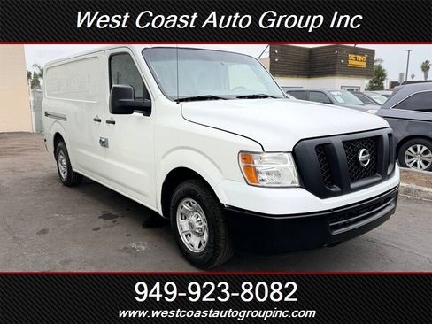Used 2016 Nissan NV 2500 SV image 2