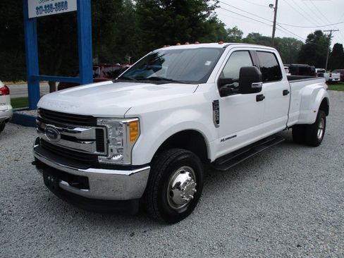 Used 2017 Ford F350 XLT AWD/4WD image 1